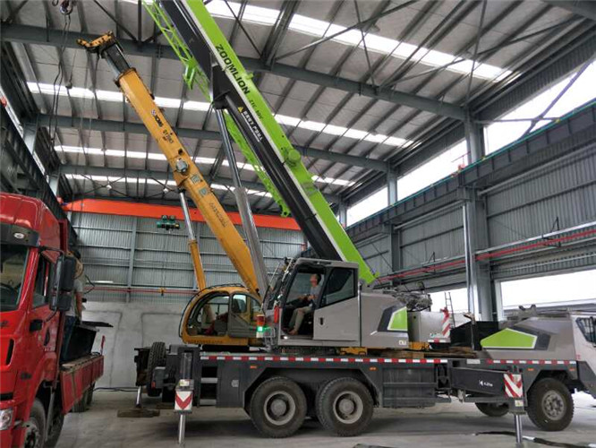 雅安市高空车出租需要注意哪些安全事项？